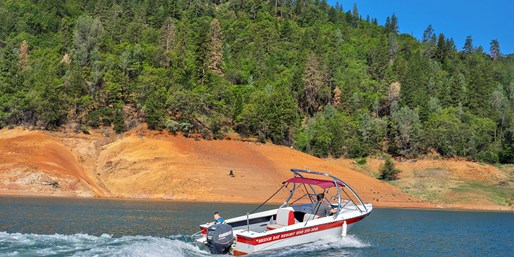 Get My PERKS: $700 -- Lake Shasta 3-Day Houseboat for 8 w ...