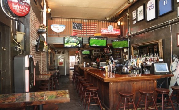 Max's Sports Bar March 2018